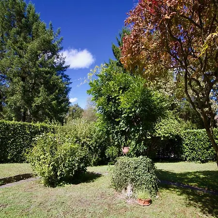 Hébergement de vacances Sleeps 5 Pool *