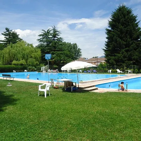 Hébergement de vacances Sleeps 5 Pool *